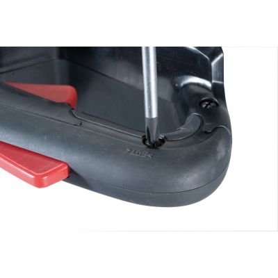 6. Makita E-10506 hand screwdriver