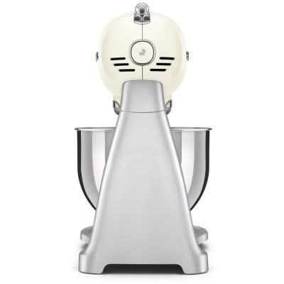 6. SMEG SMF04CREU Kitchen Machine