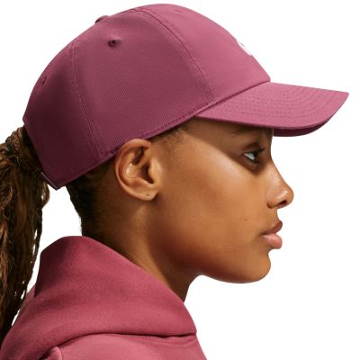 4. Nike Club Cap Pink and White FB5368 654