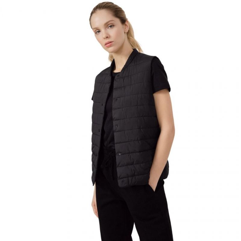 3. Outhorn W HOL22 KUDP600 20S Vest