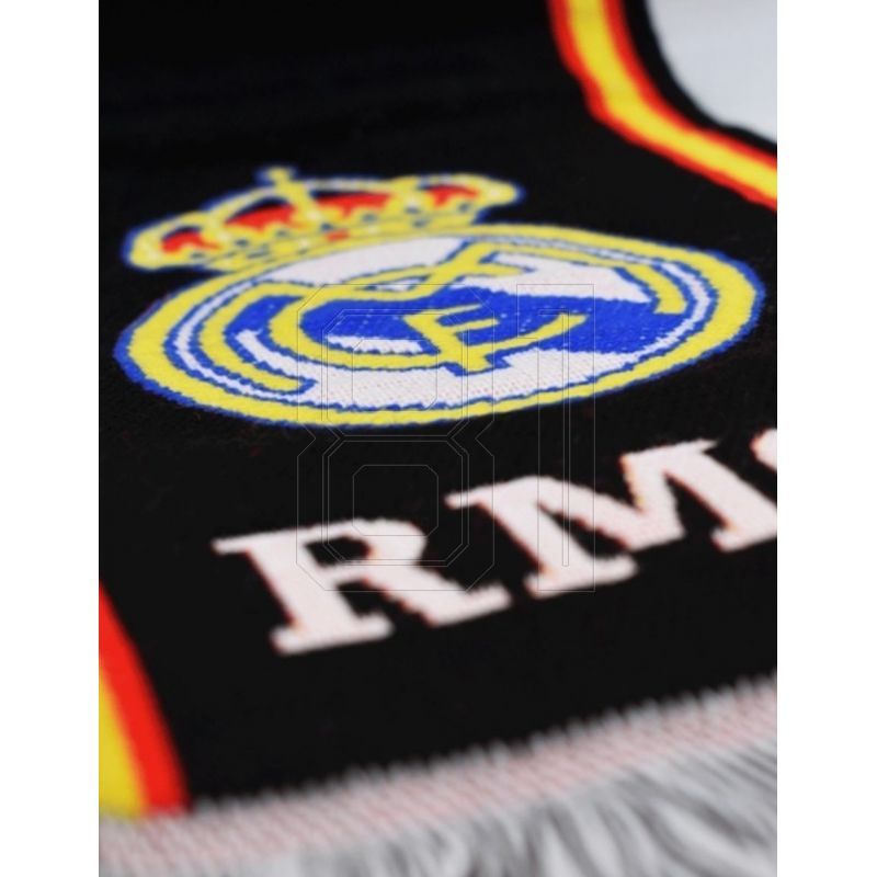 4. Real Madrid Fan Scarf Knitted Scarf 7TH RM4BUF7