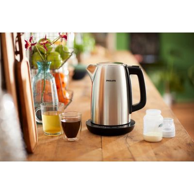 29. PHILIPS HD 9359/90 Electric Kettle