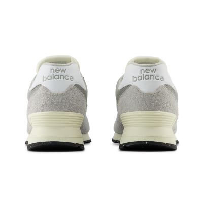 6. New Balance unisex sports shoes U574RBL