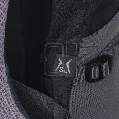 6. Deuter Futura 21 SL 340002144090 hiking backpack
