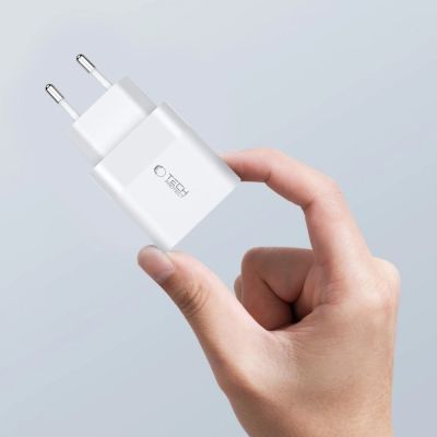 7. Tech-Protect C20W 2x USB-C PD 20W charger with USB-C / USB-C cable - white
