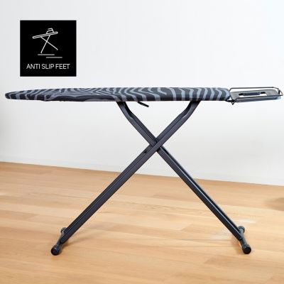 8. Taurus Argenta Plus Ironing Board