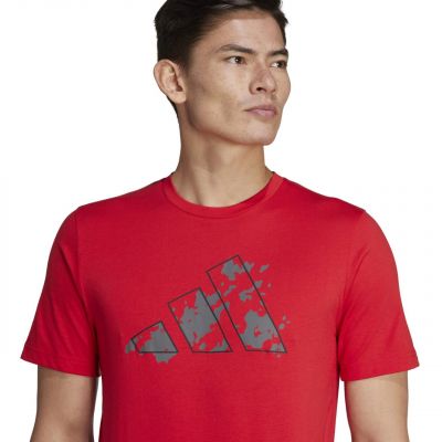 6. adidas Train Essentials Seasonal Training Graphic T-shirt M IJ9604