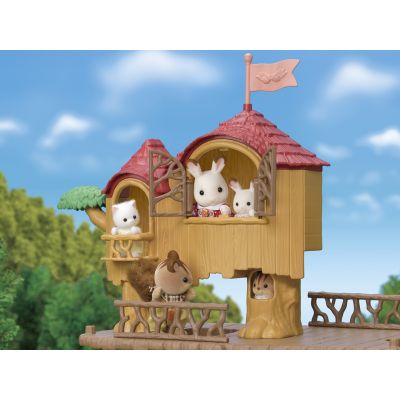 14. Sylvanian Families Unique Treehouse 05450