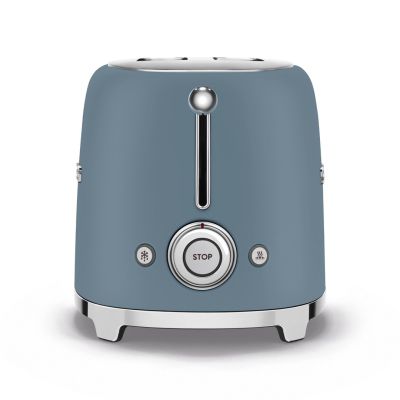 3. SMEG TSF01SBMEU Toaster