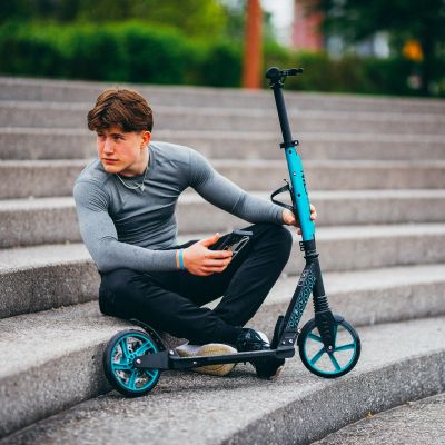 5. HM124T TURQUOISE SCOOTER WITH DISC BRAKE NILS EXTREME