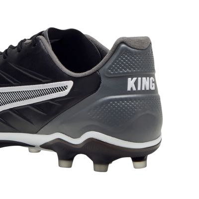 9. Puma King Pro FG/AG 107862 01 football boots