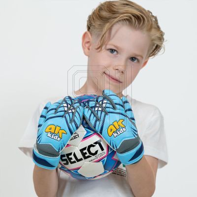 5. 4keepers Kids Sky Jr Gloves S995083