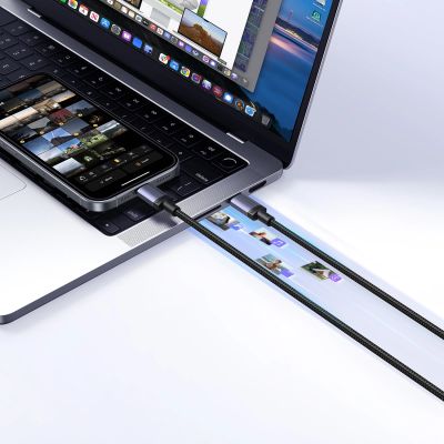 4. Ugreen USB-C to USB-C PD Cable 240W 0.5m - Black
