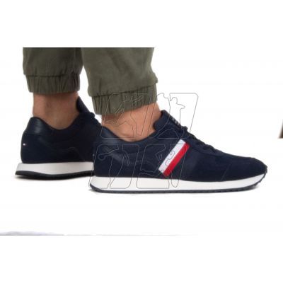 6. Tommy Hilfiger Runner Evo Mix M shoes FM0FM04699 DW5