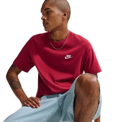 4. Nike Club Tee Men's T-Shirt Red AR4997 613