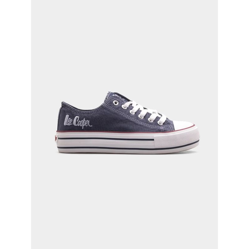6. Lee Cooper W LCW-24-31-2220L sneakers