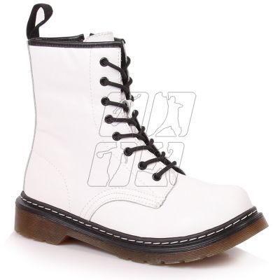 8. Insulated leather boots Filippo W PAW77B white