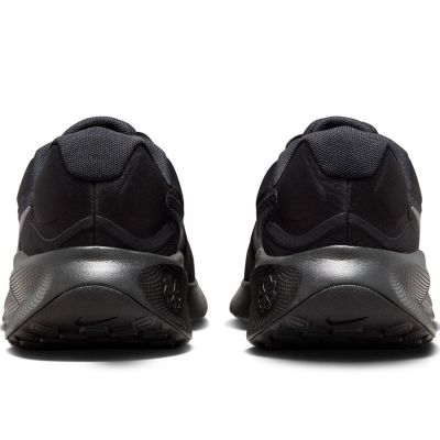 4. Nike Revolution 7 M FB2207 005 Running Shoes