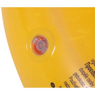 10. INFLATABLE PARROT 118x75x70CM 35191