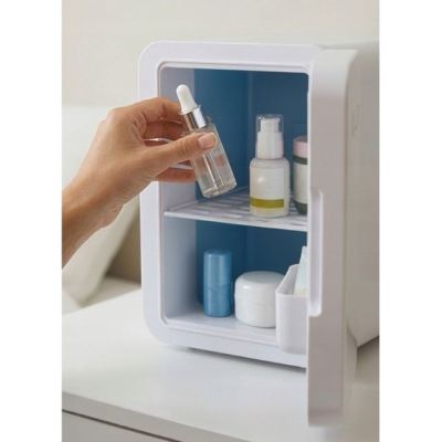 4. Mini fridge with LED makeup mirror ELLE 6L white