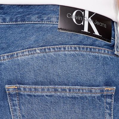 15. Calvin Klein Jeans Dad Jean M J30J323368