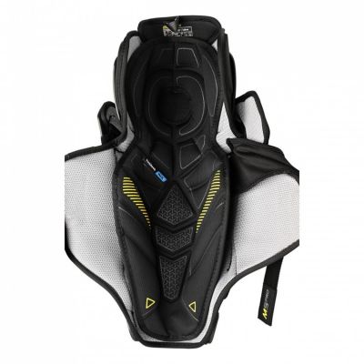 3. Bauer Supreme M5 Pro Int M 1061889 Hockey Shin Guards