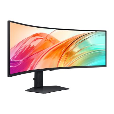 17. Samsung S95UC 124.5 cm (49") 5120 x 1440 px Dual QHD LCD Computer Monitor Black
