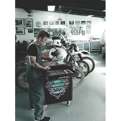 2. 1 Tool Rebel 9700 Workshop Cart with Equipment, 78 Parts