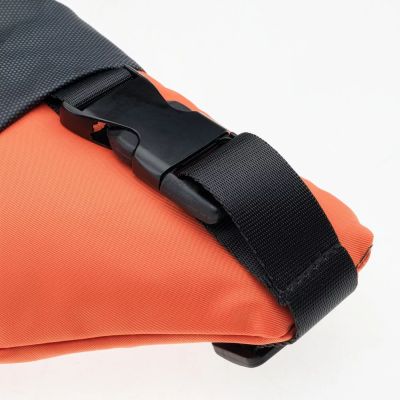 6. Iguana Modony waist bag 92800482362