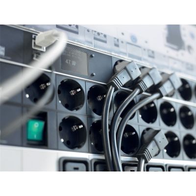 3. MicroConnect 8-Port 19" 1U Power Strip