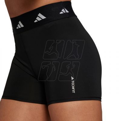5. Adidas Techfit W shorts HF6683