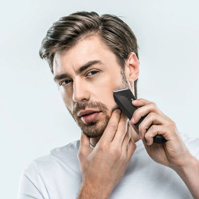 10. MAXGROOM RFCD-9087 multifunctional trimmer with LED light - black