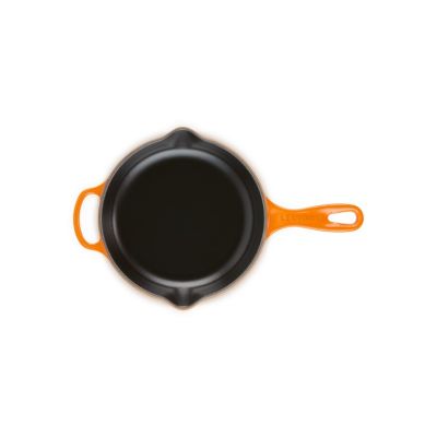 4. Le Creuset 20182200900422 Round Universal Frying Pan