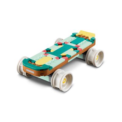 5. LEGO Creator 31148 Retro Roller Skate