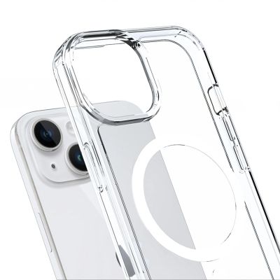 2. 3mk Armor MagCase for iPhone 15 - transparent