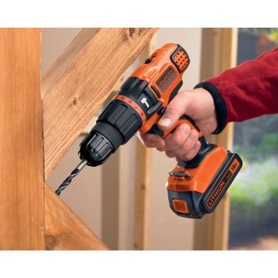4. Black&Decker BDCH188N-XJ Cordless Drill/Driver