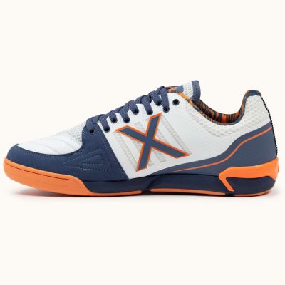 2. Munich Prisma 42 IN 3116042 shoes