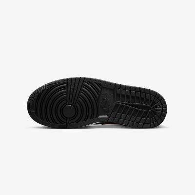 6. Air Jordan 1 LOW Black/Fire Red/White sports shoes - 553558-063