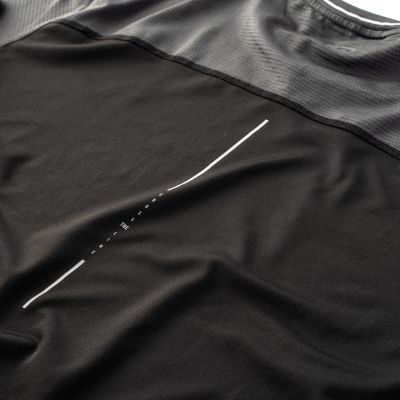 12. Iq Ilange T-shirt M 92800368460