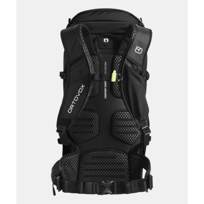 2. Ortovox Traverse 30 backpack - blackraven