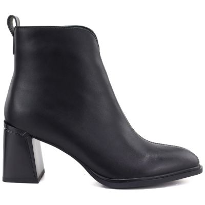 7. Women's black leather high-heeled ankle boots Vinceza 67057