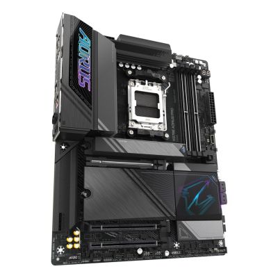 3. Gigabyte X870E AORUS PRO Motherboard