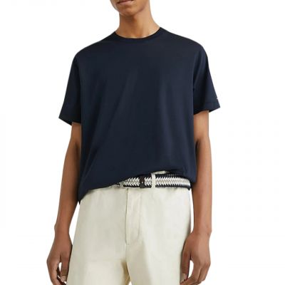 2. TOMMY HILFIGER MEN'S ESSENTIAL T-SHIRT