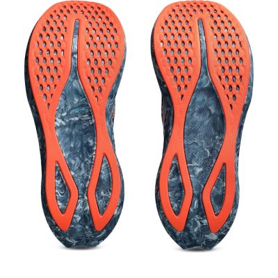 11. Asics Noosa Tri 16 Running Shoes