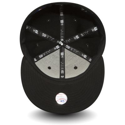 8. New Era New York Yankees MLB Basic Cap 10003436