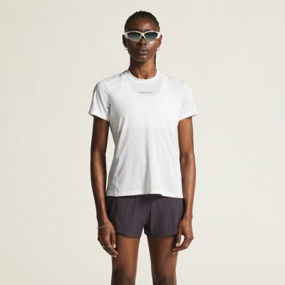 4. Craft Adv Essence SS Tee 2 W 92800659959