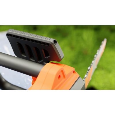 10. Black & Decker BECS2245-QS Chainsaw 2200W Orange