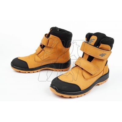 11. 4F Jr HJZ21-JOBMW250 83S boots