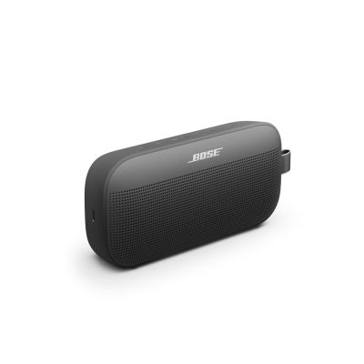 2. Bose 887612-0100 Portable/Party Speaker Black