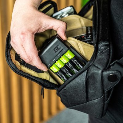 3. GREEN CELL VITAL CHARGER FOR AA/AAA BATTERIES